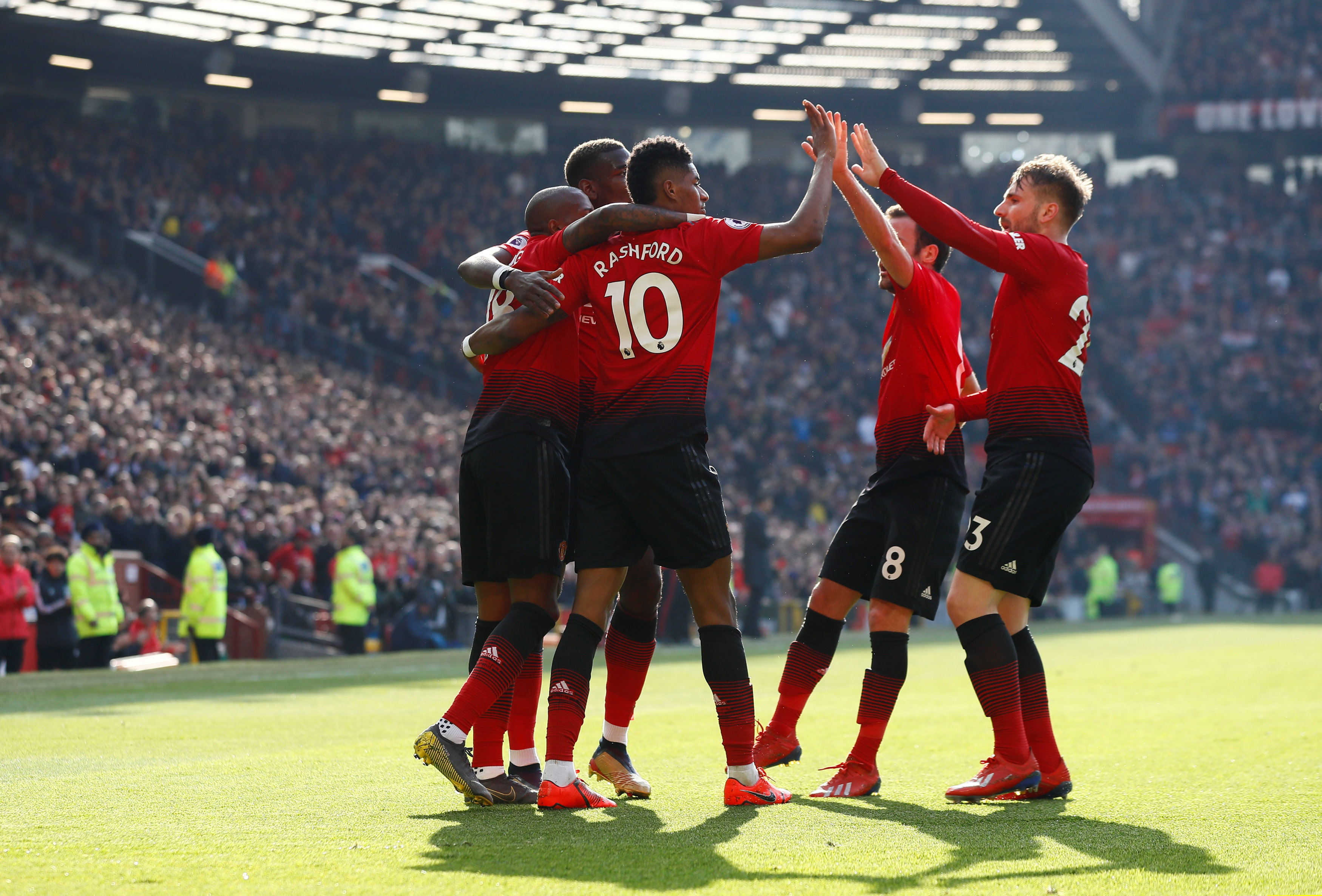 同样重要的 同样重要的